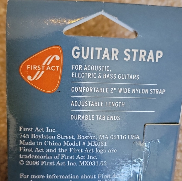 NWT First Act Guitar Strap Blue Comfortable 2" wide nylon strapAdjustable lengt - Picture 5 of 5